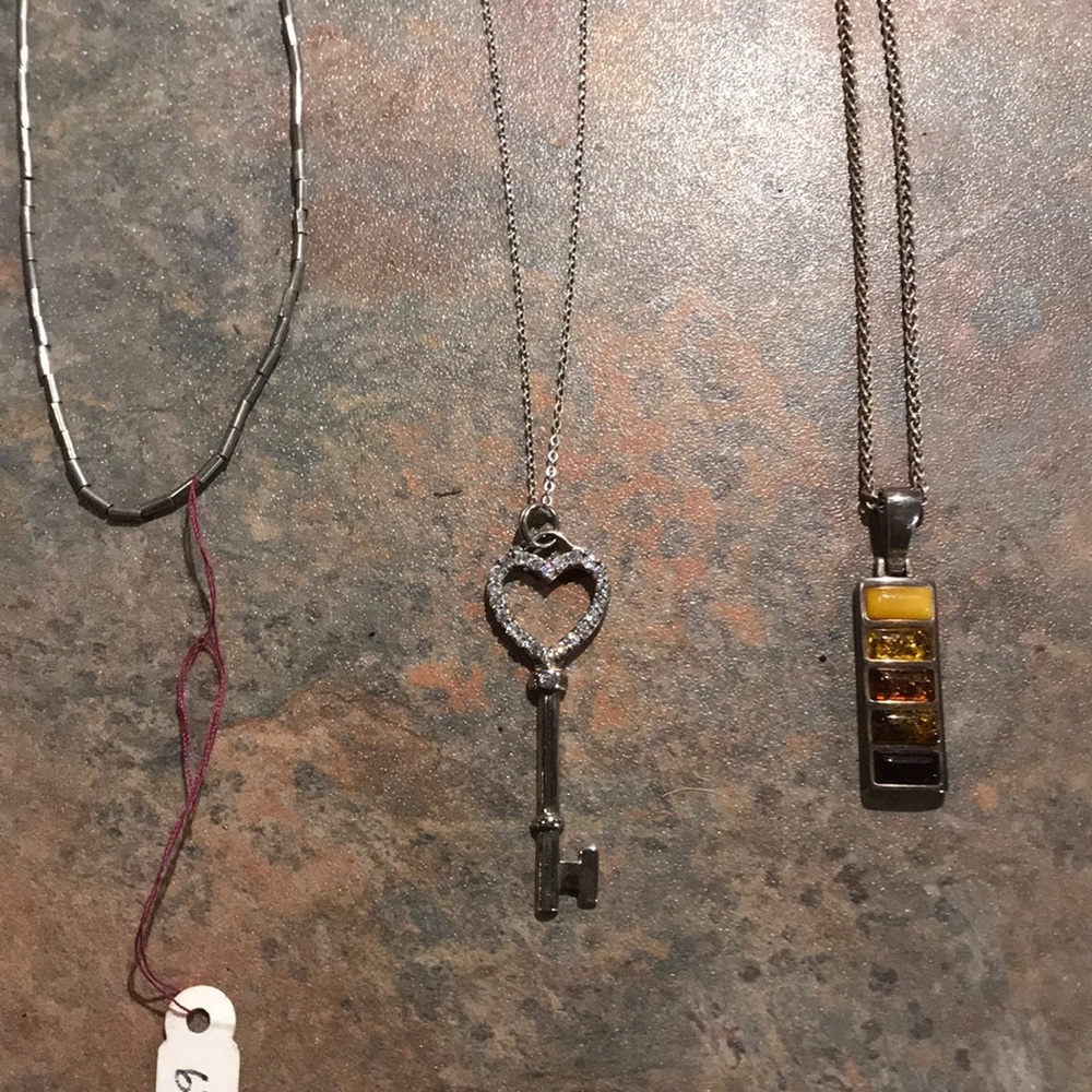 Set of 3 necklaces
